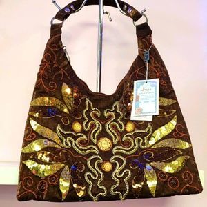 NWT💖 Miyaco Sequin Gold Shoulder Bag
